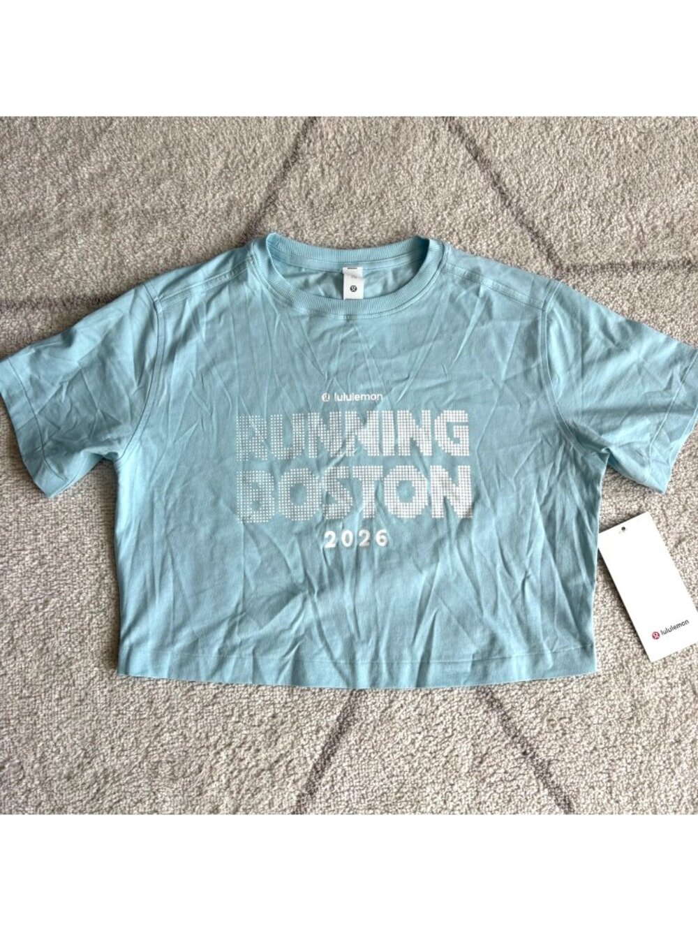 NWT  Lululemon Running Boston 2026 All Yours Cropped Tee Foam Blue XXS Sold Out